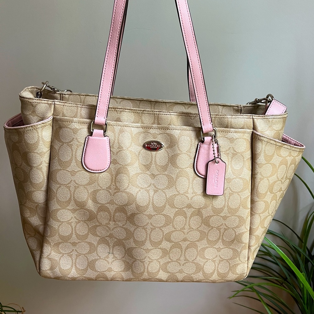 COACH DIAPER BAG 💗 EXCELLENT CONDITION!!!